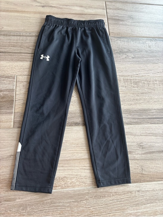 Under Armour Other - Under Armour Black Kids' Jogger Pants with White Logo V size 6